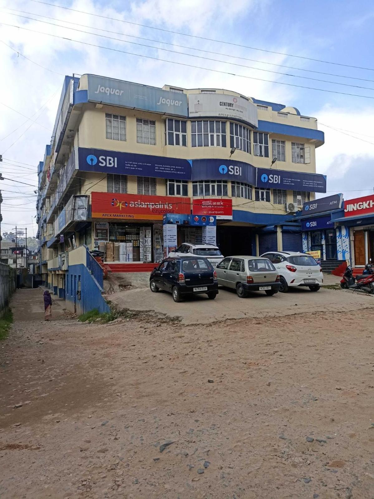 Hotel Sunrise Shillong Kültér fotó